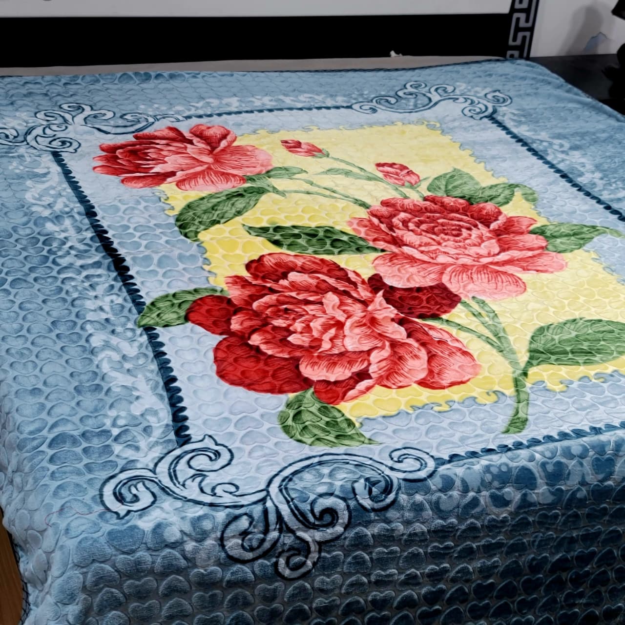 Single Side Embossed Ac Blanket